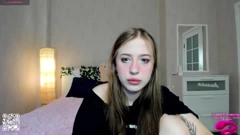 Lina online show from September 2025 09:03:01 AM