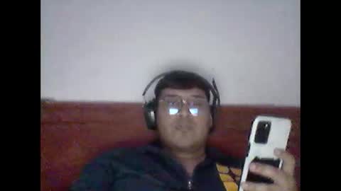 yairtlx online show from December 2025 02:18:01 AM