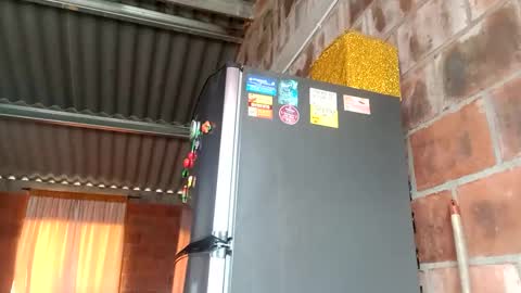 Snapshot of yajz chatting on October 2025 04:59:02 PM Yajz online show from October 2025 04:59:02 PM