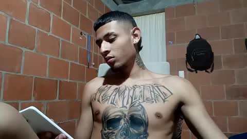 Snapshot of yajz chatting on October 2025 10:08:01 PM Yajz online show from October 2025 10:08:01 PM