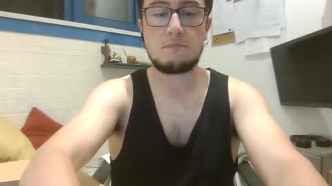 yakajoe97 online show from October 2025 08:42:01 PM