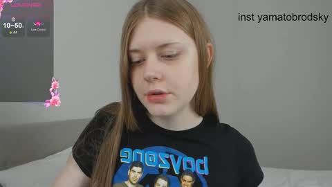 yamatobrodsky1 online show from September 2025 12:18:01 PM