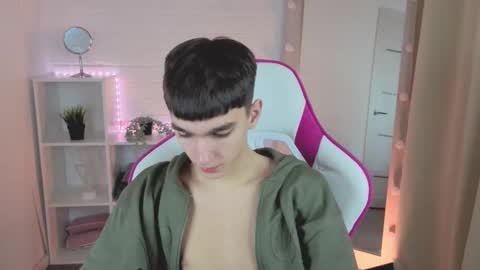 Snapshot of yamitwink chatting on November 2025 08:54:02 PM yamitwink online show from November 2025 08:54:02 PM