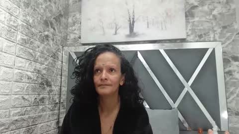 Snapshot of yanetrose chatting on November 2025 03:19:01 AM yanetrose online show from November 2025 03:19:01 AM