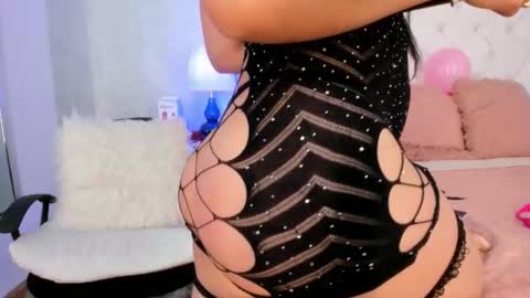 Snapshot of yara_bliss_ chatting on October 2025 01:40:02 PM Yara Bliss online show from October 2025 01:40:02 PM