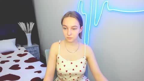 Yasmina online show from February 2025 03:12:02 PM