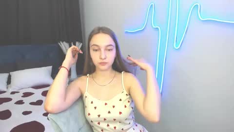 Yasmina online show from February 2025 12:39:02 PM
