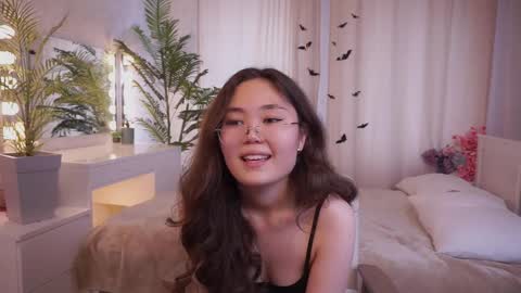 Nerida online show from October 2025 07:09:02 AM