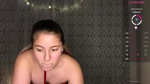 Yasyaa  online show from December 2024 04:31:01 PM