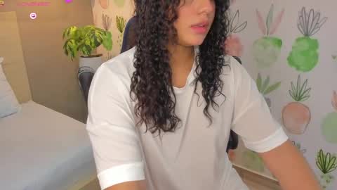 Snapshot of yaya23x chatting on October 2025 02:12:02 PM yaya23x online show from October 2025 02:12:02 PM