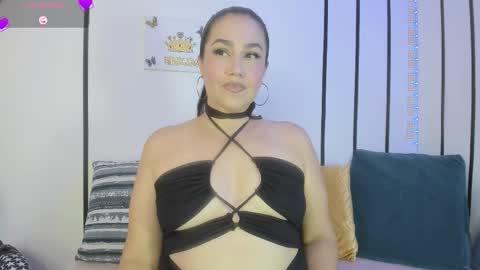 Snapshot of yelena_owens chatting on September 2025 01:51:02 AM Yelena Owens online show from September 2025 01:51:02 AM