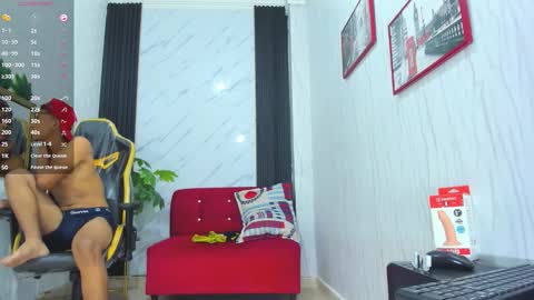 M O R E N O online show from November 2025 10:47:01 PM