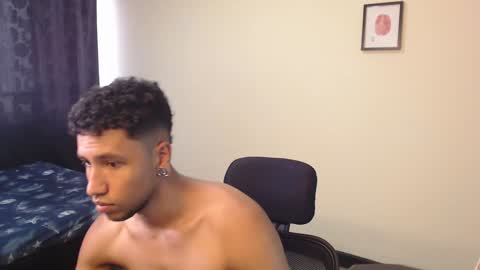 Snapshot of yerfon_s1 chatting on December 2024 06:57:02 PM Yeff ind. model online show from December 2024 06:57:02 PM