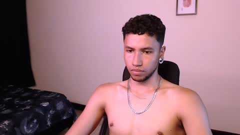 Snapshot of yerfon_s1 chatting on December 2024 11:17:02 PM Yeff ind. model online show from December 2024 11:17:02 PM