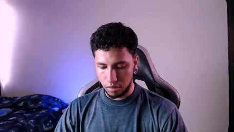 Snapshot of yerfon_s1 chatting on March 2025 09:43:02 PM Yeff ind. model online show from March 2025 09:43:02 PM