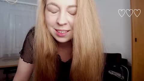 Sasha online show from November 2025 06:19:02 PM