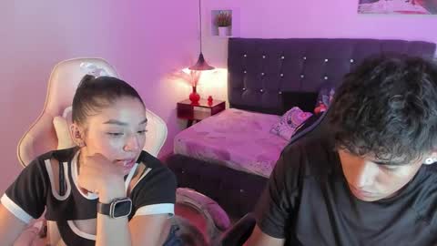 Yiing and yang online show from September 2025 10:44:02 PM