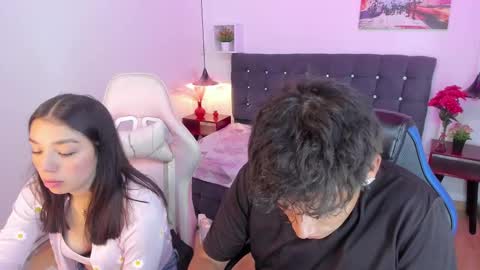 Yiing and yang online show from September 2025 09:04:01 PM