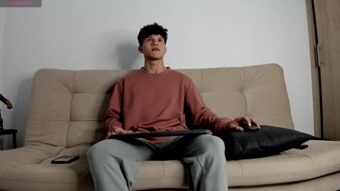 Snapshot of yizus_bonz chatting on October 2025 11:38:02 PM yizus_bonz online show from October 2025 11:38:02 PM