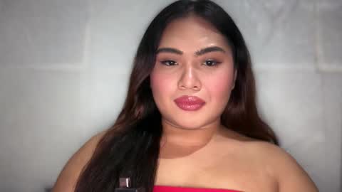 Snapshot of yllanahard chatting on December 2025 01:49:02 PM yllana love online show from December 2025 01:49:02 PM