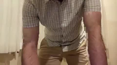 Snapshot of ynholeather chatting on November 2025 01:15:01 AM Leather online show from November 2025 01:15:01 AM