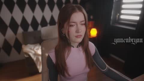 ynnenbrynn online show from October 2025 06:50:02 AM