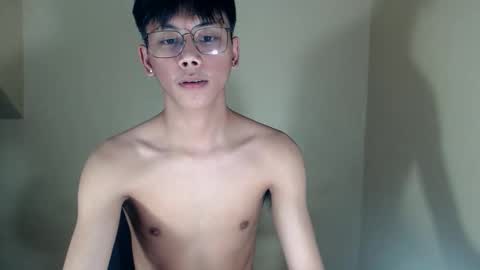 Snapshot of ynotyu chatting on November 2025 04:15:02 AM ynotyu online show from November 2025 04:15:02 AM