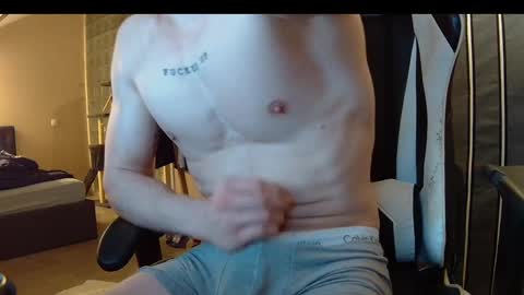 Yo  an online show from December 2024 10:06:01 PM