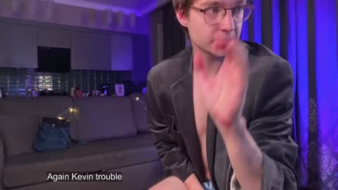 Max online show from January 2025 04:34:01 AM