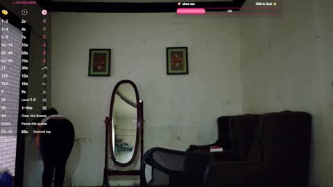 yoga_yogi online show from September 2025 10:35:02 PM