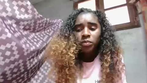 Snapshot of yolandrina05 chatting on September 2025 01:22:01 PM yolandrina05 online show from September 2025 01:22:01 PM