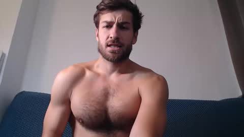 Yoooups online show from November 2025 02:16:01 PM