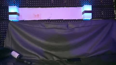 dulceandyors online show from December 2024 04:25:01 AM