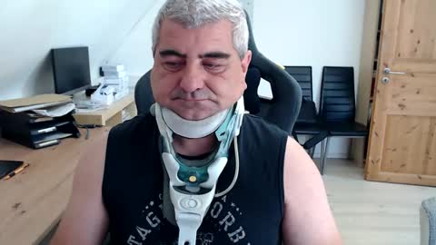 Snapshot of yoschi1976 chatting on September 2025 11:20:02 AM yoschi1976 online show from September 2025 11:20:02 AM