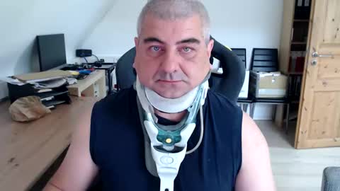 Snapshot of yoschi1976 chatting on September 2025 09:25:02 AM yoschi1976 online show from September 2025 09:25:02 AM