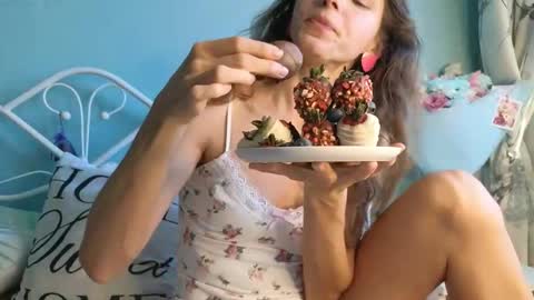 Snapshot of you_desire chatting on October 2025 11:43:02 AM Liliya online show from October 2025 11:43:02 AM