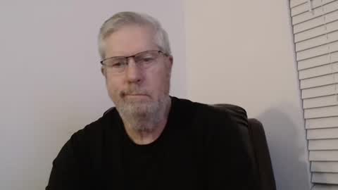 Colorado Guy Straight online show from December 2024 03:22:02 AM