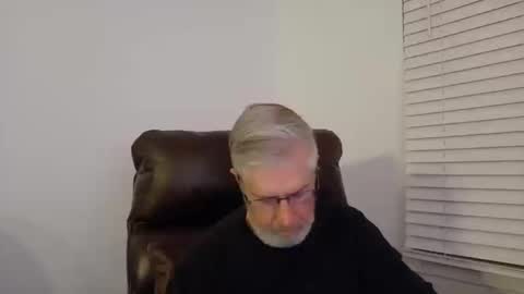 Snapshot of yougogirl_3 chatting on October 2025 11:43:01 AM Colorado Guy Straight online show from October 2025 11:43:01 AM