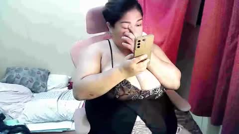 your_big_boobs online show from September 2025 12:18:01 PM