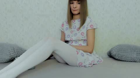 Lily online show from December 2024 05:37:01 AM