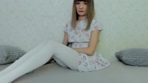 Lily online show from December 2024 05:31:02 AM