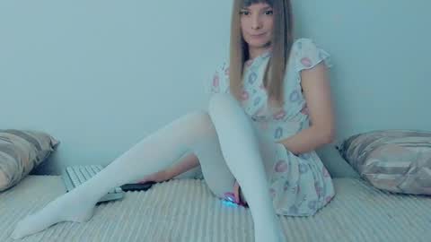Lily online show from September 2025 09:42:02 AM