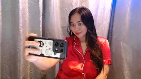 Snapshot of your_diane chatting on February 2025 12:28:01 PM Diane online show from February 2025 12:28:01 PM