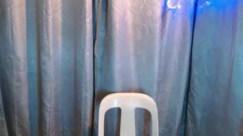 Snapshot of your_diane chatting on February 2025 02:32:01 PM Diane online show from February 2025 02:32:01 PM