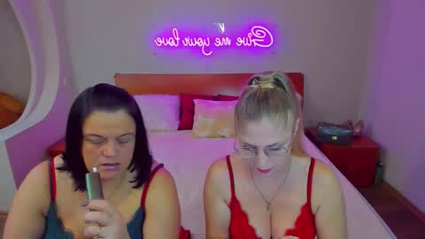 Snapshot of your_exstasy chatting on November 2025 10:48:02 AM Your Ecstasy online show from November 2025 10:48:02 AM