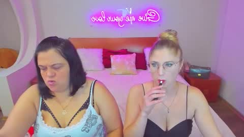 Snapshot of your_exstasy chatting on November 2025 09:21:01 AM Your Ecstasy online show from November 2025 09:21:01 AM