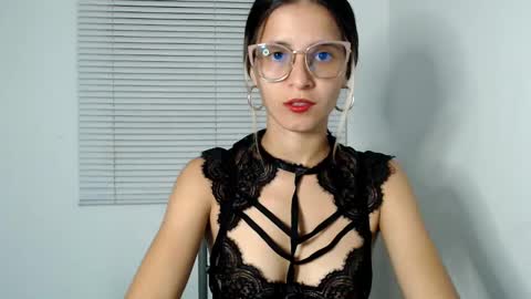 Lila  online show from December 2024 04:20:01 AM