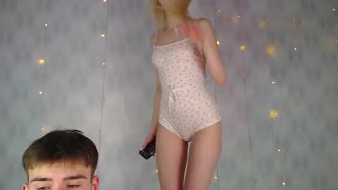 your_molly_mark online show from February 2025 08:16:01 PM