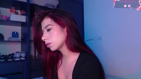 Snapshot of your_rosalie chatting on November 2025 03:40:02 AM your_rosalie online show from November 2025 03:40:02 AM