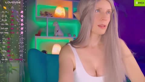 Snapshot of your_spring chatting on October 2025 01:48:02 AM your_spring online show from October 2025 01:48:02 AM